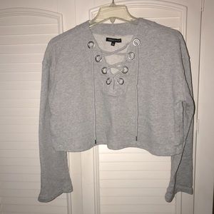 Cropped grey sweatshirt